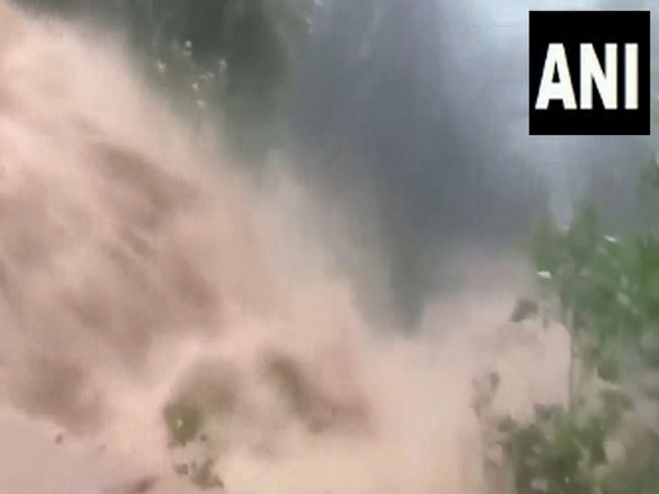 Giri River flow increases after cloudburst (Photo/ANI)