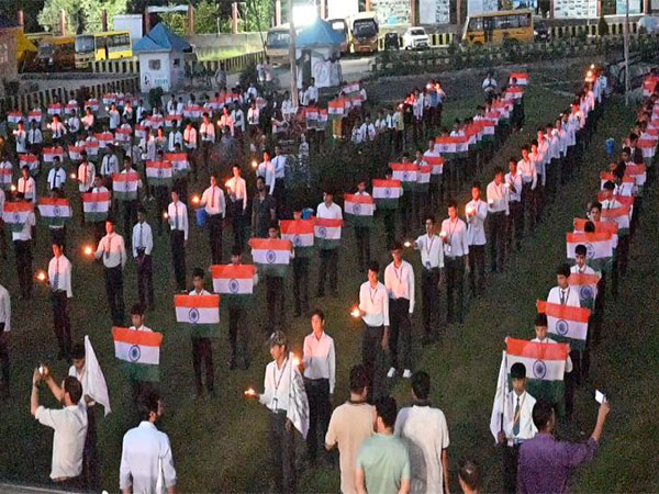 Shopian police organises Tiranga Rally. (Photo/ANI)