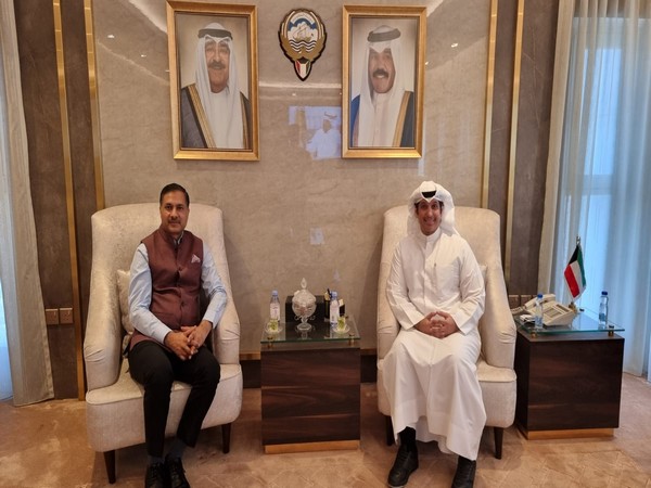 Indian envoy Adarsh Swaika with Information Minister of Kuwait (Photo: Twitter @indembkwt)