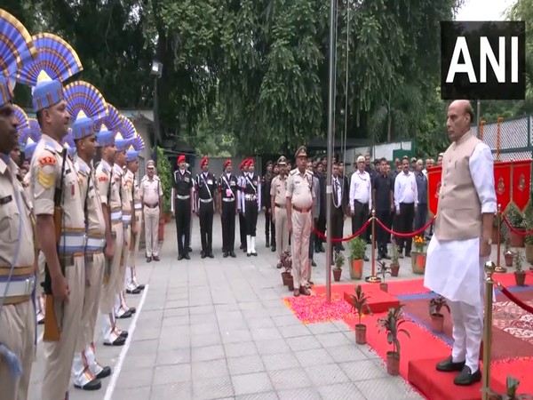 Rajnath Singh hoist national flag at his residence (Photo/ANI)