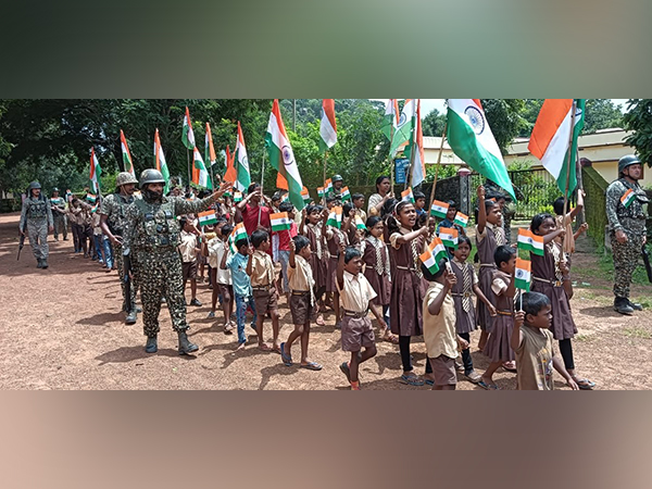 Schoolchildren along with ITBP personnel participate in Tiranga Yatra (Image/ANI)