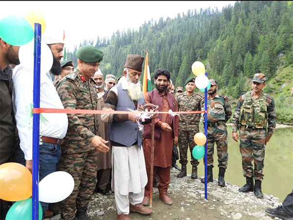 Army dedicates a bridge to locals of last village in Line of Control (Photo credit/PRO Srinagar)