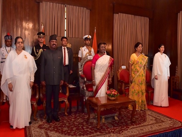 Visual from the spot (Courtesy: Rashtrapati Bhavan Twitter account)