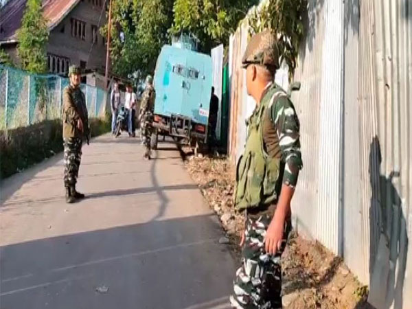 NIA conducts raid in Shopian area of J-K (Photo/ANI)