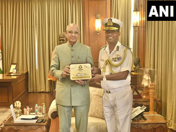 ICG Chief Rakesh Pal calls on Maharashtra Governor Ramesh Bais (Photo/ANI)
