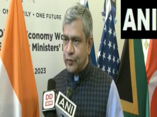 Union minister Ashwini Vaishnaw (Photo/ANI)