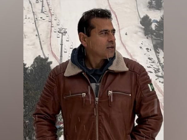 Missing Pakistan Journalist Imran Riaz Khan. (Photo Courtesy - Twitter/@ImranRiazKhan)