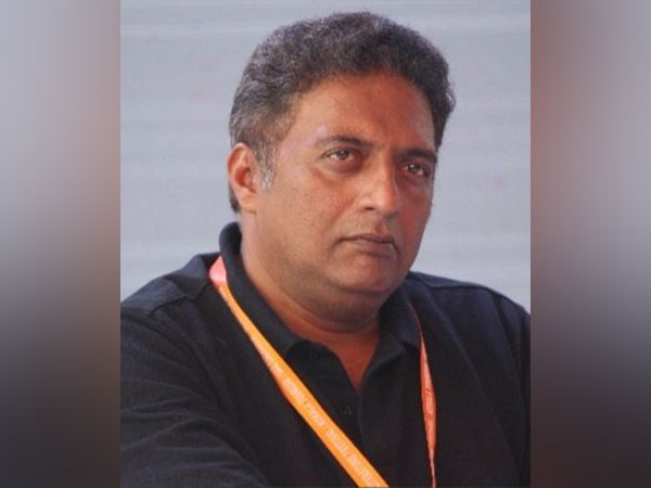 Prakash Raj (Image Source: Twitter)