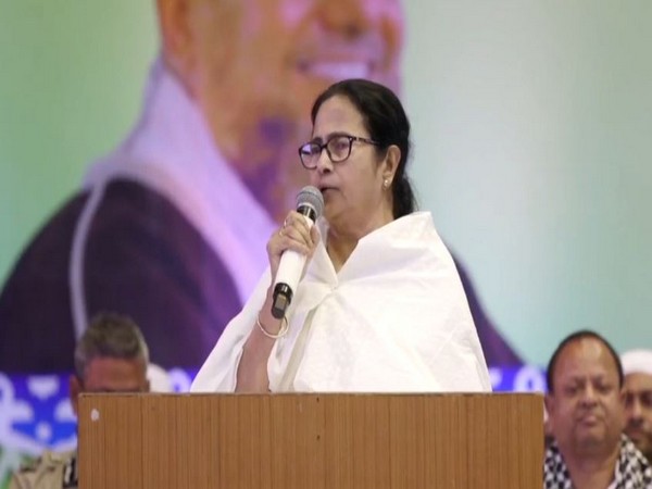 West Bengal Chief Minister Mamata Banerjee at meeting with imams (Photo/ANI)
