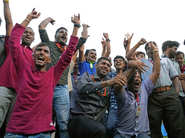 People celebrating after soft-landing of the Chandrayaan-3 (Photo/ANI)