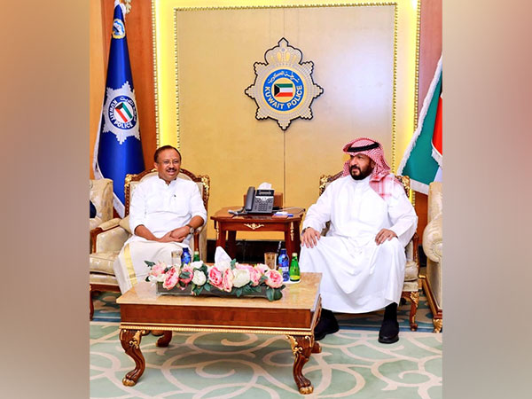 MOS Muraleedharan with Kuwait's first Deputy Prime Minister Khalid Al- Ahmad Al-Sabah  (X/@MOS_MEA)