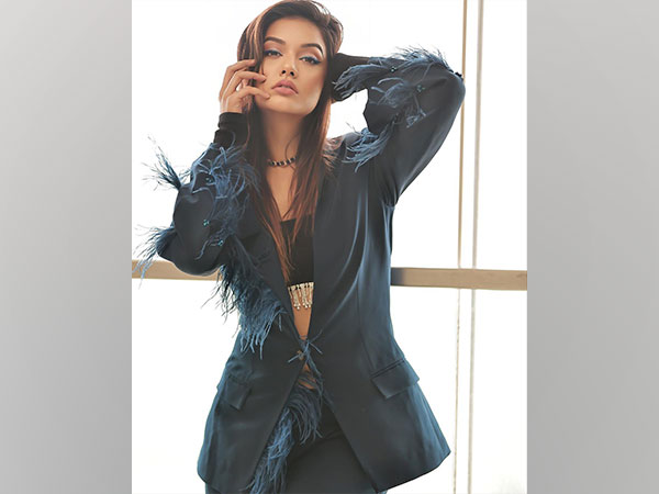 Divya Agarwal (Image source: Instagram) 