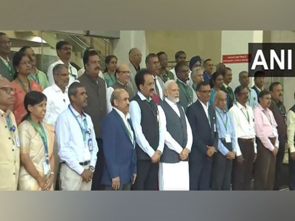 PM Modi with ISRO scientists at Bengaluru (Photo/ANI)