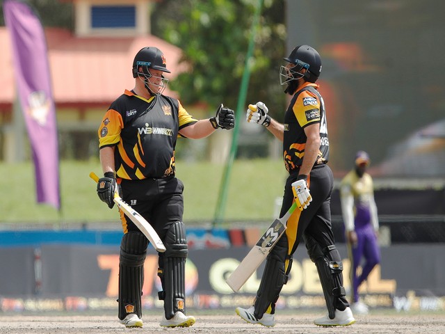 New York Warriors' Richard Levi and Misbah-ul-Haq in action during US Masters T10 League (Image: US Masters T10 League)