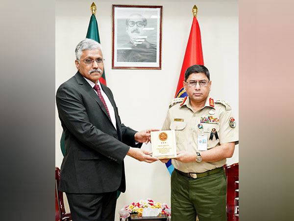 Defence Secretary Giridhar Aramane and Lt Gen Waker-Uz-Zaman, Principal Staff Officer, Armed Forces Division (Photo Credits: Ministry of Defence)