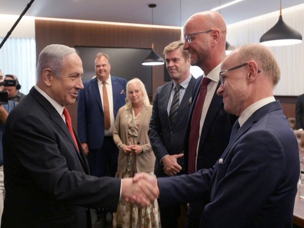 Israel PM Benjamin Netanyahu met with a delegation of Swedish MPs (Photo Credits: Twitter/@netanyahu)