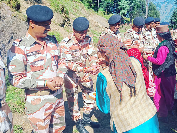 Women in villages along India-China border celebrate ‘Raksha Bandhan’ with ITBP (Photo/ANI)
