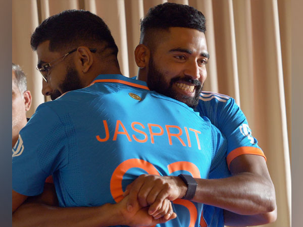 Indian bowlers Jasprit Bumrah and Mohammed Siraj (Image: Twitter/ BCCI) 