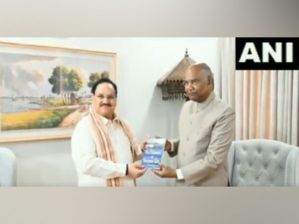 BJP President JP Nadda with former President Ram Nath Kovind (Photo/ANI)