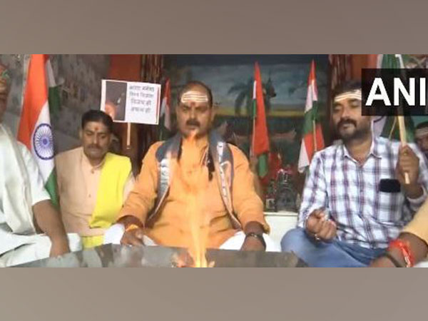 Havan performed in Varanasi for success of Aditya-L1 misison (Photo/ANI)