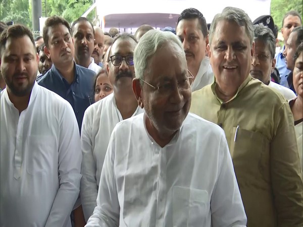 Bihar CM Nitish Kumar, Tehashwi Yadav speaking to ANI (Photo/ANI)