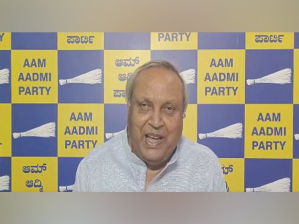 Aam Adami Party (AAP) Karnataka president Mukhyamantro Chandru (Photo/Twitter:@DrMMChandru)