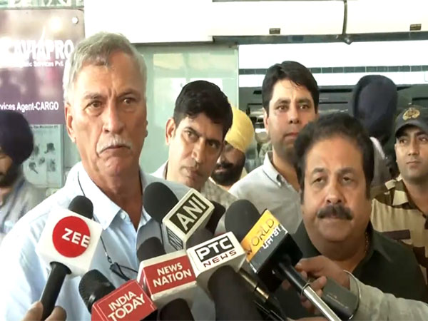 Roger Binny and Rajeev Shukla (Photo/ANI)