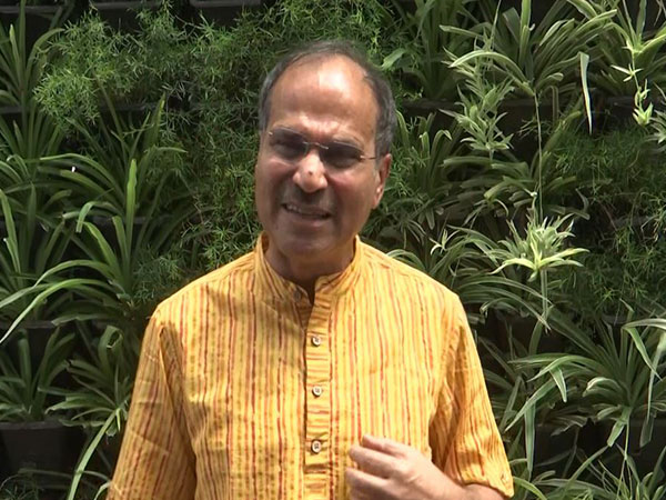 Congress leader Adhir Ranjan Chowdhary (Photo/ANI)