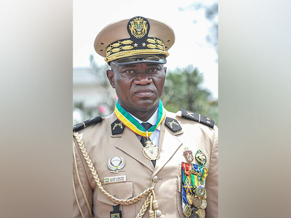 General Brice Nguema sworn in as Gabon's interim president (Source: X@waltermzembi)