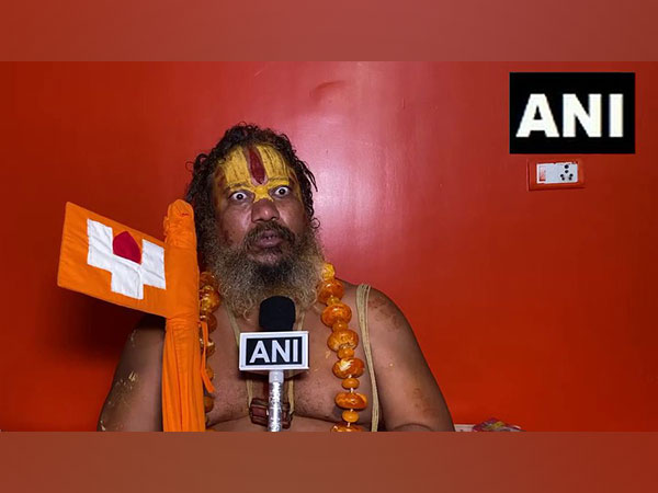 Ayodhya Seer Paramhans Acharya speaking to ANI. (Photo/ANI)