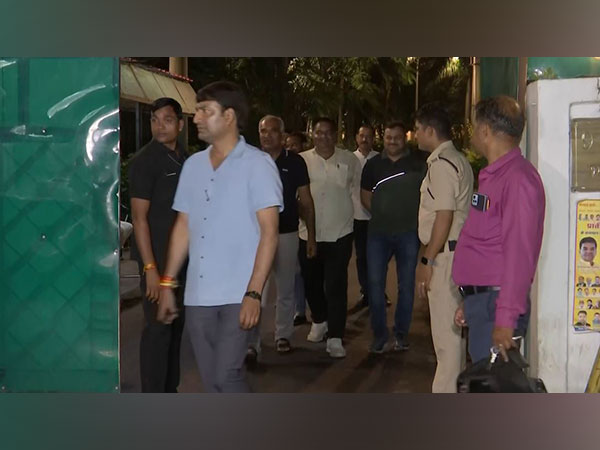 Congress Campaign Committee meeting ends at Kamal Nath's residence in Bhopal. (Photo/ANI)