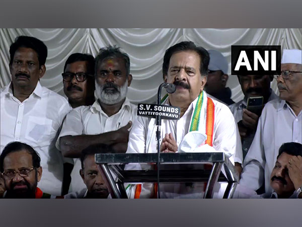 Congress leader Ramesh Chennithala (Photo/ANI)