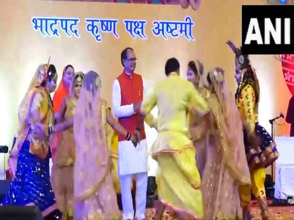 Madhya Pradesh Chief Minister Shivraj Singh Chouhan participates in Janmashtami celebrations (Photo/ANI)