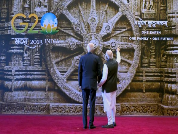 PM Narendra Modi explaining the significance of Konark Wheel to President Joe Biden (Photo/ANI)