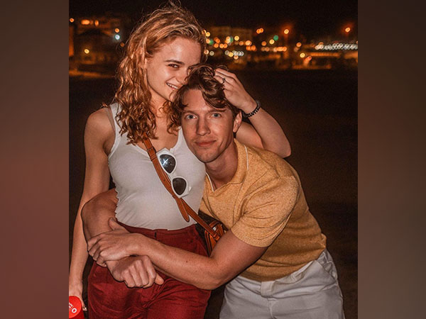  Joey King, Steven Piet (Image source: Instagram)