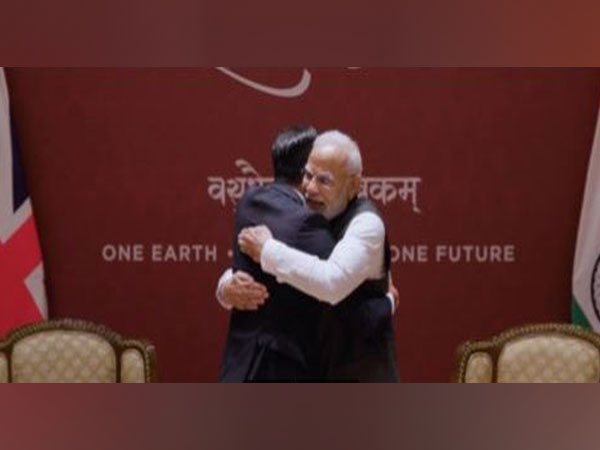 British Prime Minister Rishi Sunak and PM Modi (Photo Credits: Twitter/@RishiSunak)