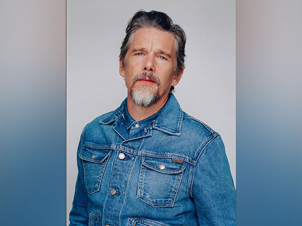 Ethan Hawke (Image source: Twitter)