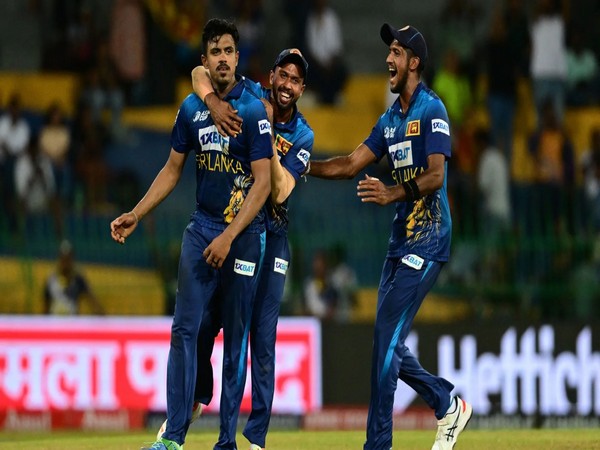 Sri Lanka players celebrating with Maheesh Theekshana (Photo-ICC)