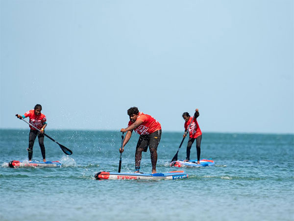 Surfers in action during Stand-Up Paddle (SUP) Challenge 2023 (Image: SFI)