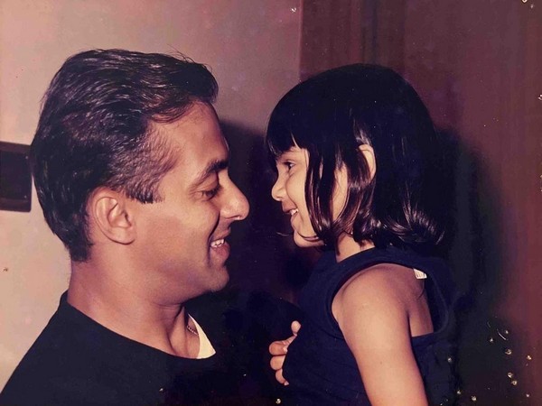 Salman Khan with niece Alizeh Agnihotri (Image Source; Instagram)