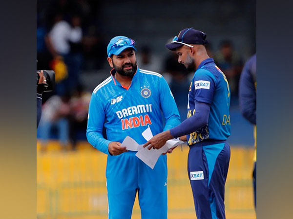 India and Sri Lanka captains at the toss (Image: Twitter/ ICC)