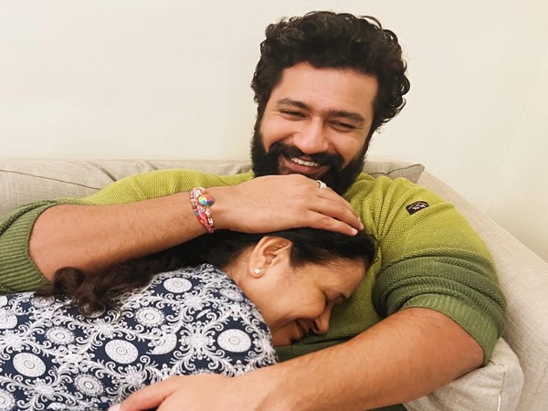 Vicky Kaushal and his mother (Image Source: Instagram)