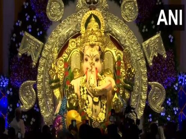Idol of Lord Ganesh adorned with 69 kg of gold and 336 kg of silver in Mumbai (Photo/ANI)