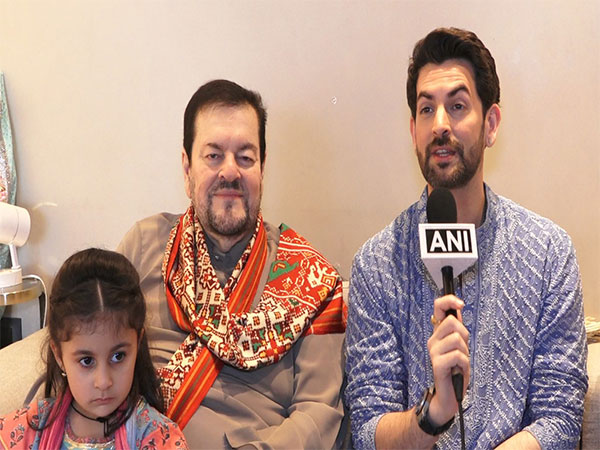 Neil Nitin Mukesh, Nitin Mukesh and Nurvi Neil Mukesh (Image: ANI)