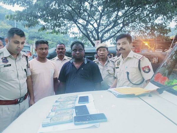 Assam Police seizes large quantity of fake currency (Photo/ANI)