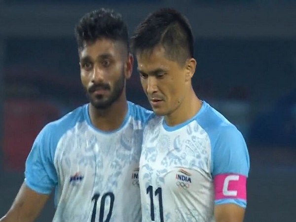 Sunil Chhetri (right). (Photo- ISL)