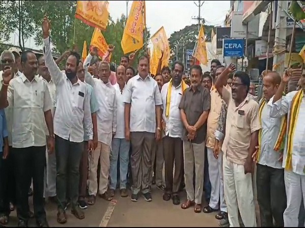 Dalit union leaders protest in Srikakulam district (Photo/ANI)