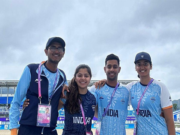 India's Dressage Team (Photo: Jay Shah/Twitter)