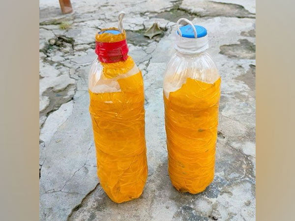 Punjab Police, BSF recovers two packets of narcotics suspected heroin (Photo/ANI)