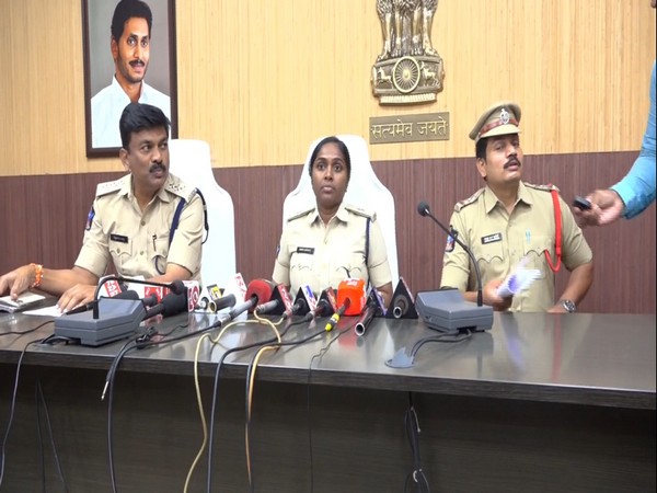 Chitoor Additional Superintendent of Police Srilakshmi in a joint press briefing with officers. (Photo/ANI)